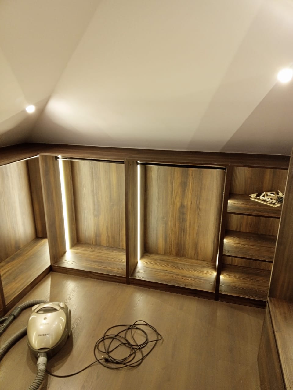 Гардеробная в частном доме